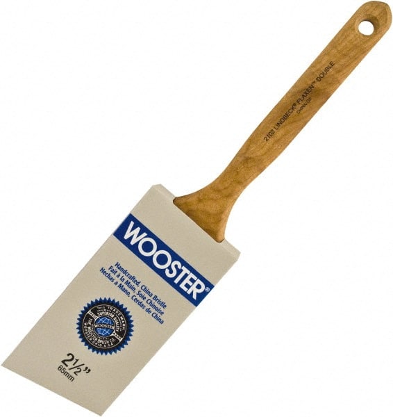 Wooster Brush - 2-1/2" Angled Hog Sash Brush - 2-11/16" Bristle Length, 7-7/8" Maple Fluted Handle - Exact Tooling