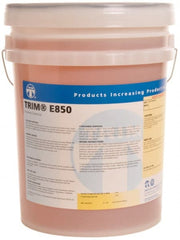 Master Fluid Solutions - Trim E850, 5 Gal Pail Cutting & Grinding Fluid - Water Soluble, For Cutting, Grinding - Exact Tooling