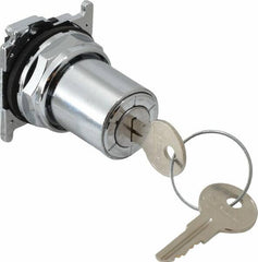 Eaton Cutler-Hammer - 30-1/2mm Mount Hole, 3 Position, Key Operated, Selector Switch Only - Silver, Maintained (MA) - Exact Tooling