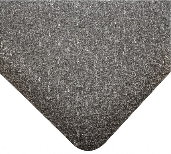 Wearwell - 30' Long x 4' Wide, Dry Environment, Anti-Fatigue Matting - Black, Vinyl with Nitrile Blend Base, Beveled on 4 Sides - Exact Tooling