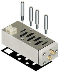 Parker - ISO 2 Sandwich Flow Control Valve - ISO 5599-2 Plug-In, 0 to 145 PSI & Zinc Material - Exact Tooling