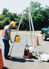 Gemtor - Confined Space Entry & Retrieval Systems Hoist Type: Tripod Hoist Base: Portable - Exact Tooling