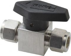 Parker - 1/2" Pipe, 3,000 psi WOG Rating, 316 Stainless Steel, Inline, One Way Instrumentation Plug Valve - Wedge Handle, Viton Seal - Exact Tooling