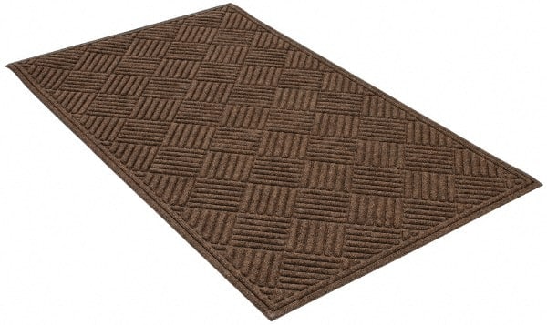 PRO-SAFE - 5 Ft. Long x 3 Ft. Wide, Poly Blended Carpet Surface, Raised Diamond Pattern Entrance Matting - 1/4 Inch Thick, Indoor, Heavy Traffic, Recycled Rubber, Walnut - Exact Tooling