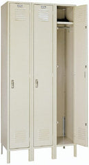 Lyon - 3 Door, 1 Tier, Locker - Exact Tooling