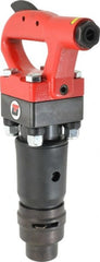 Universal Tool - 2,450 BPM, 1 Inch Long Stroke, Pneumatic Chipping Hammer - 24 CFM Air Consumption, 3/8 NPT Inlet - Exact Tooling