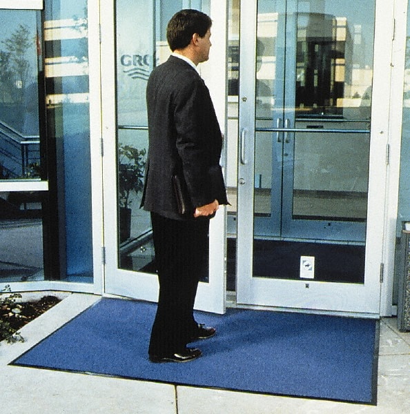 Entrance Mat: 60' Long, 4' Wide, Polypropylene Surface Outdoor, Heavy-Duty Traffic, Vinyl Base, Gray