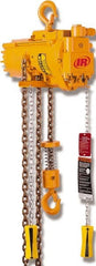 Ingersoll-Rand - 2,200 Lb Load Limit, 10' Max Height Air Chain Hoist - 70 SCFM at 90 PSI, 26 FPM Lift Speed, 18" Min Headroom, Pull Cord Control - Exact Tooling