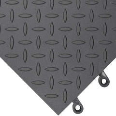 Wearwell - 1 10-Piece 18" Long x 18" Wide x 7/8" Thick, Anti-Fatigue Modular Matting System - Exact Tooling