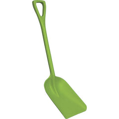 Remco - 14" High x 11" Wide Square Plastic Shovel - 38" Long Plastic D-Grip Handle, No Step - Exact Tooling
