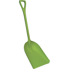 Remco - 17" High x 14" Wide Square Plastic Shovel - 42" Long Plastic D-Grip Handle, No Step - Exact Tooling