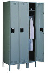 72"W x 18"D x 72"H Sixteen Person Locker (Each opn. To be 12"w x 18"d) with Coat Rod, w/6"Legs, Knocked Down - Exact Tooling