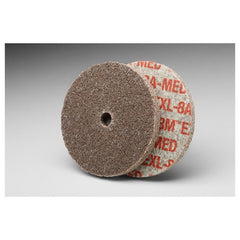 Scotch-Brite EXL Unitized Wheel XL-UW 8A Medium 4″ × 1/4″ × 1/4″ - Exact Tooling