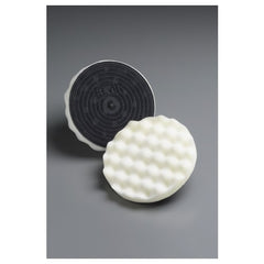 ‎3M Finesse-it Buffing Pad 01912 5-1/4″ White Foam - Exact Tooling